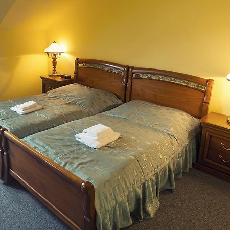 Wellness Hotel Kastiel Jaslovské Bohunice מראה חיצוני תמונה
