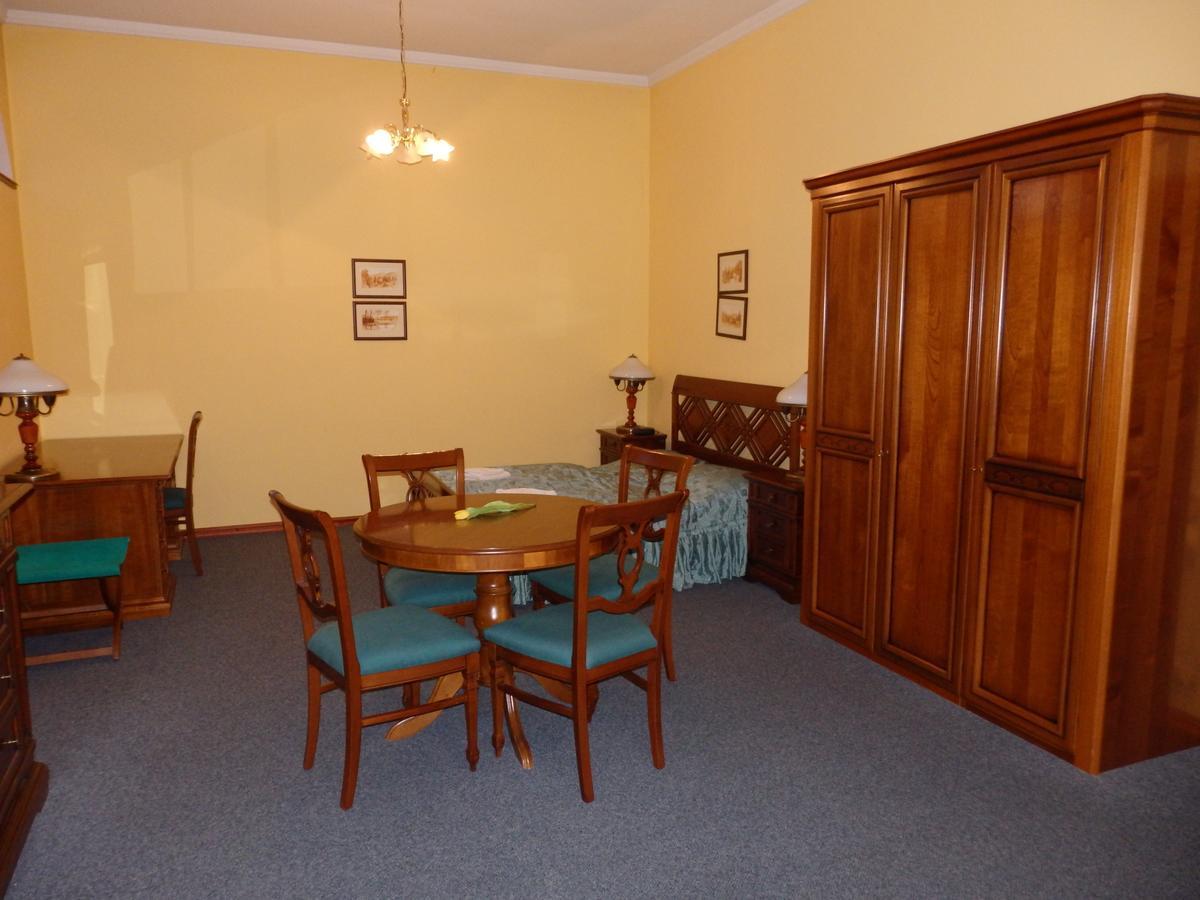 Wellness Hotel Kastiel Jaslovské Bohunice חדר תמונה